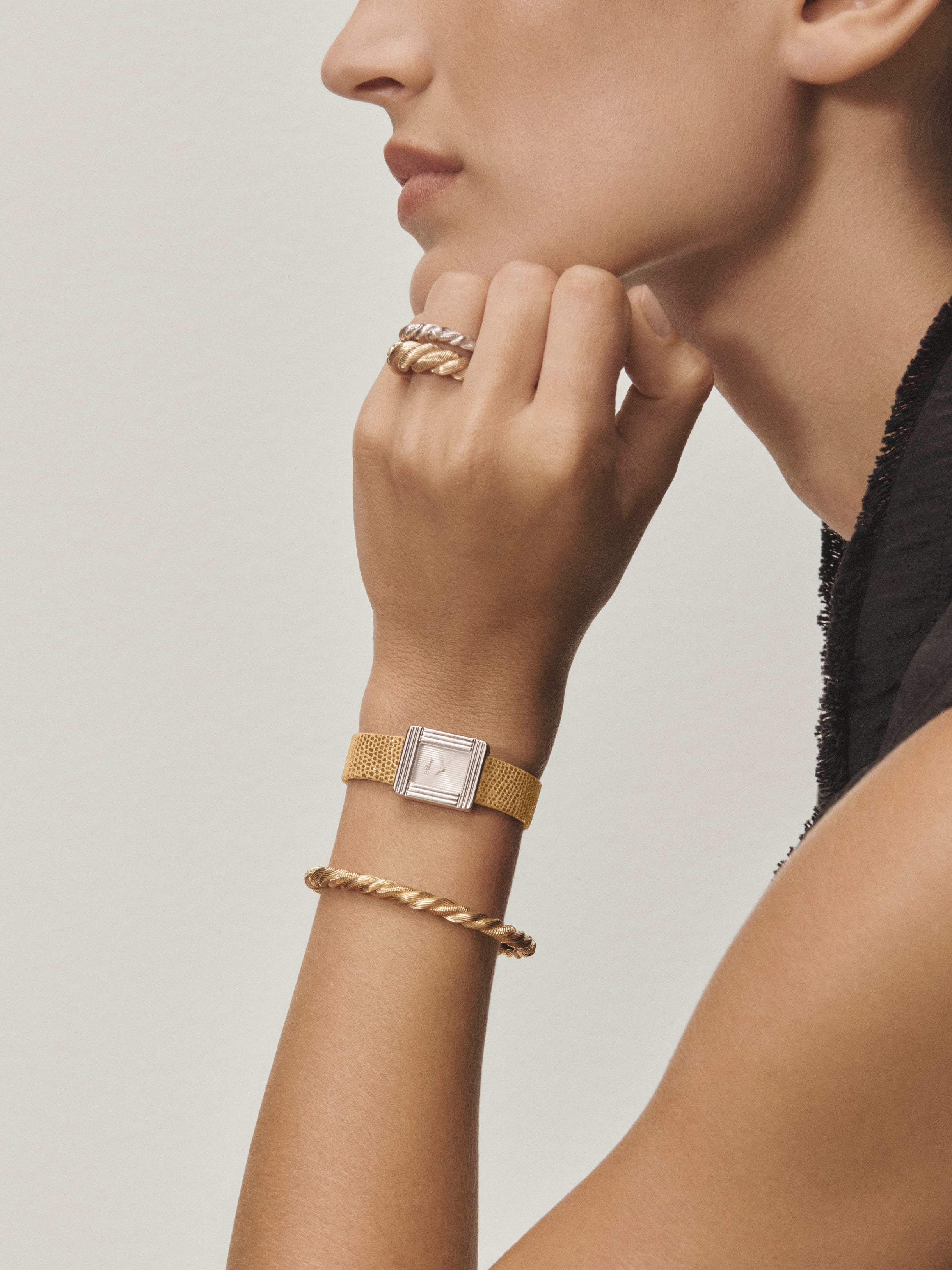 Dune de Poiray Small Yellow Gold Bracelet Jewellery Poiray