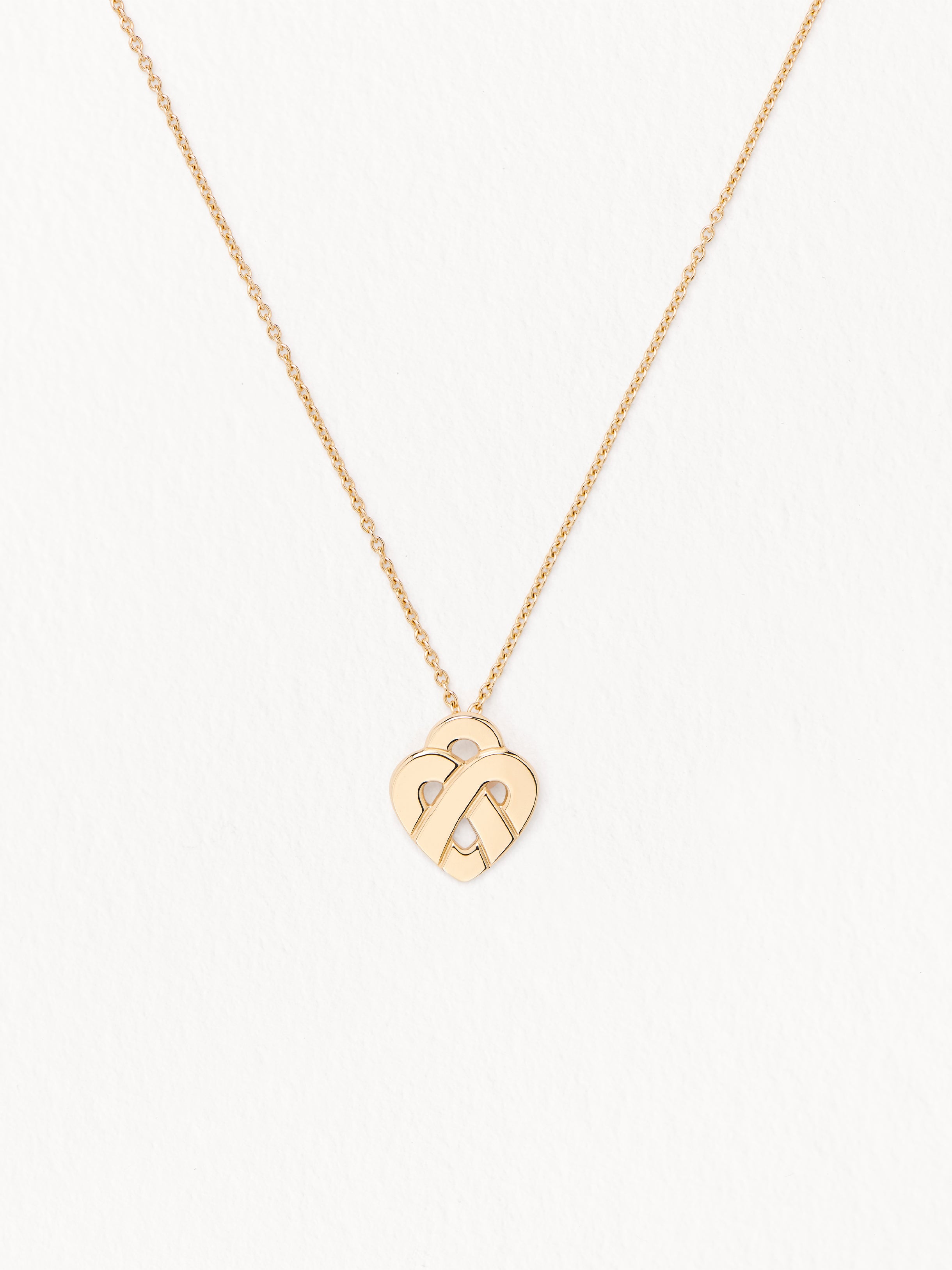 Poiray's iconics - The timeless brilliance of Parisian jewelry